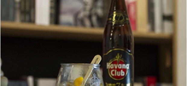 Бутылка Havana Club того же возраста